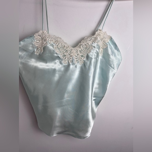 Victoria’s Secret Gold Label tank top with lace and beading detail small - Picture 2 of 9